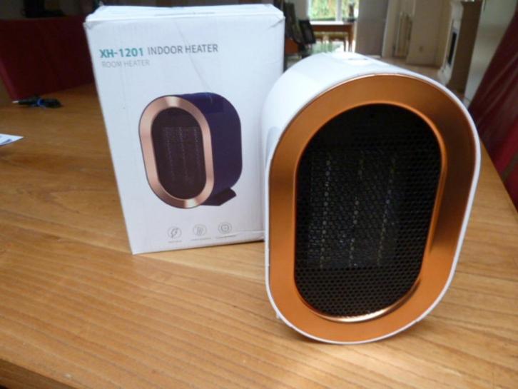 Indoor - room heater. Perfect voor kleine ruimtes (kamers)., Doe-het-zelf en Verbouw, Verwarming en Radiatoren, Nieuw, Kachel