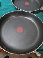 bakpannen tefal twee stuks 29 doorsnede, Huis en Inrichting, Keuken | Potten en Pannen, Ophalen of Verzenden