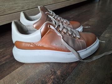 Alexander McQueen sneakers, maat 40. beschikbaar voor biedingen