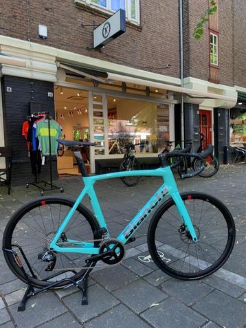Bianchi Oltre XR4 Disc CV Heren 2022 beschikbaar voor biedingen