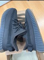 Nieuwe Yeezy Schoenen, Kleding | Heren, Ophalen of Verzenden, Nieuw, Zwart, Sneakers of Gympen