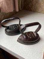 Antiek Strijkijzer 2, Ophalen