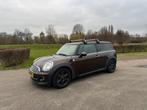 Mini Clubman 1.6 Cooper 2011 Bruin, Auto's, Mini, Voorwielaandrijving, 4 cilinders, Bruin, 4 stoelen