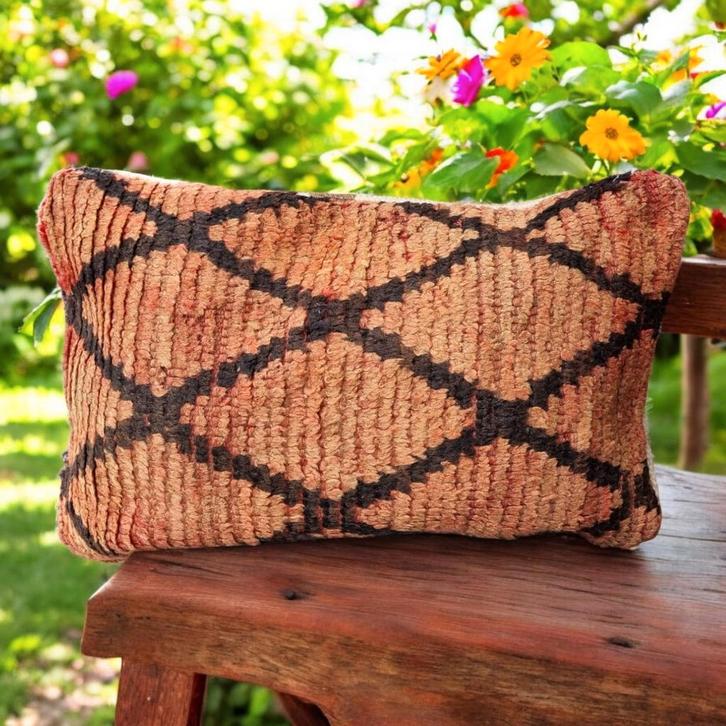 Vintage berber kussen, marokkaans sierkussen, Huis en Inrichting, Woonaccessoires | Kussens, Vierkant, Ophalen of Verzenden
