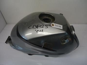 CBF125 2009 - 2012 Honda Benzinetank D1-11277 beschikbaar voor biedingen