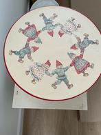 Vintage Kartonnen Doos met Kabouters, Minder dan 55 cm, Gebruikt, Rond, Ophalen of Verzenden