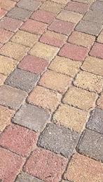 Gratis steentjes 4,75m2 - 10x10x6cm, Tuin en Terras, Ophalen, Gebruikt, Klinkers, Minder dan 5 m²