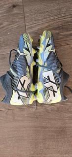 Jongens voetbalschoen Puma Future 7 Play FG/AG Kids maat 31, Ophalen, Zo goed als nieuw, Schoenen