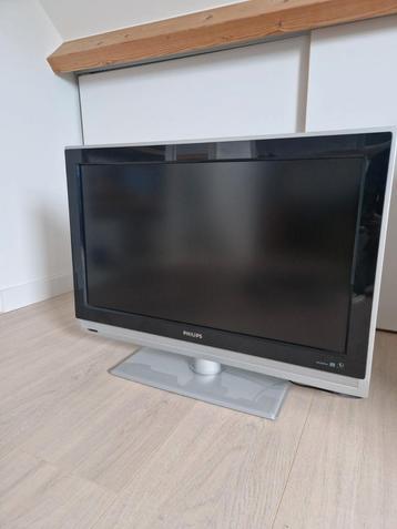 Philips 31.5 inch (80cm) TV - HDMI & Scart beschikbaar voor biedingen
