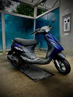 Piaggio zip 4 takt, Fietsen en Brommers, Ophalen, Maximaal 45 km/u, Zip, Zo goed als nieuw