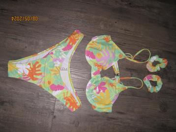 ***NIEUW*** multicolor bikini maat L beschikbaar voor biedingen