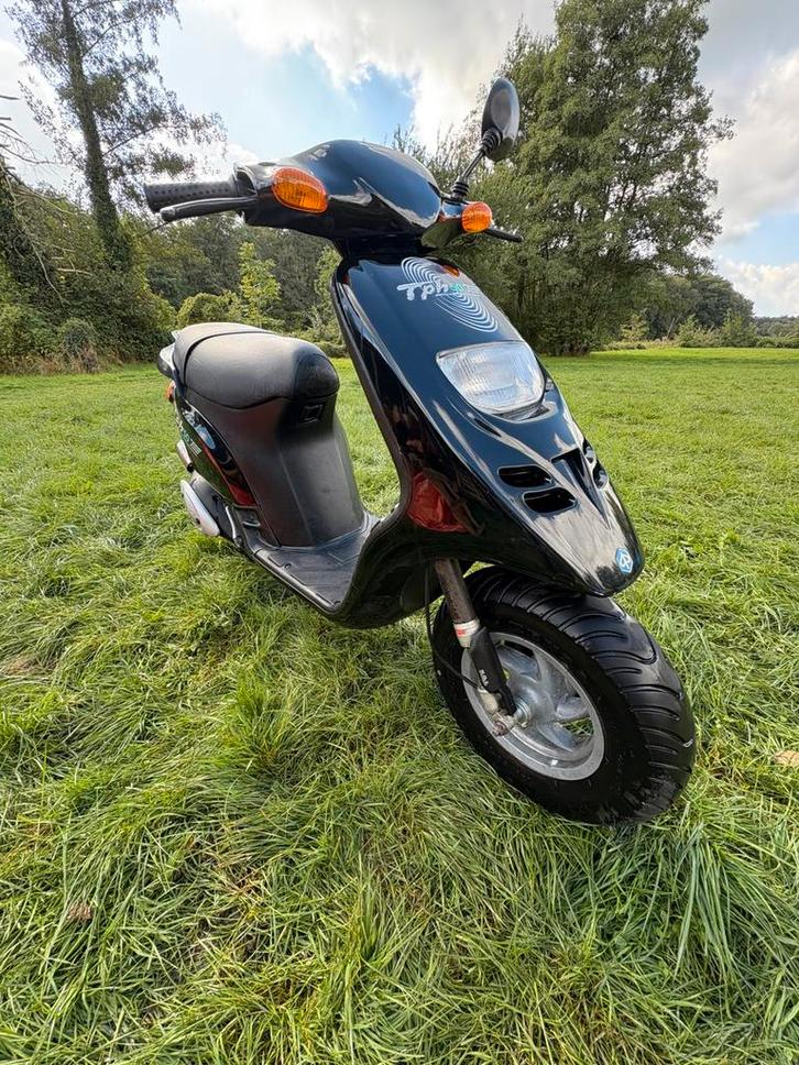 Piaggio Typhoon, Fietsen en Brommers, Scooters | Piaggio, Zo goed als nieuw, Overige modellen, Tweetakt, Ophalen of Verzenden