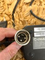 Giant oplader 3 pins, Fietsen en Brommers, Fietsaccessoires | Fietsaccu's, Ophalen of Verzenden, Zo goed als nieuw