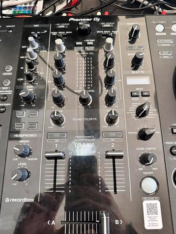 Pioneer DDJ 800 beschikbaar voor biedingen