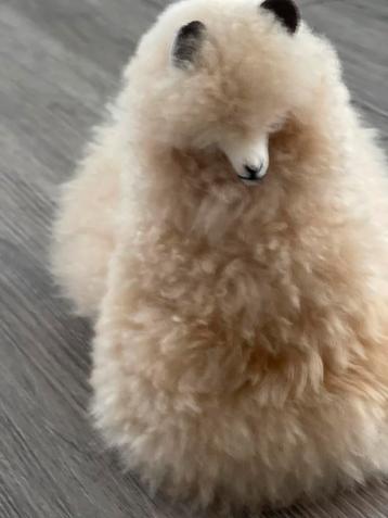 Inkari alpaca,  liggend, als nieuw, decoratie beschikbaar voor biedingen