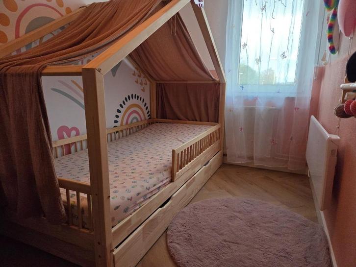 Kinderbed huisje Petit Puk Cato, Kinderen en Baby's, Kinderkamer | Bedden, Zo goed als nieuw, 180 cm of meer, 85 tot 100 cm, Lattenbodem