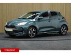 Toyota Yaris 1.5 Hybrid 115 Dynamic + Comfort Pack | €2.00, Gebruikt, Zwart, Bedrijf, Hybride Elektrisch/Benzine