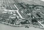 2 Stuks oude dorpsfoto's van NIEUW LEKKERLAND  202 x 300 mm., 1980 tot heden, Foto, Ophalen of Verzenden, Zo goed als nieuw