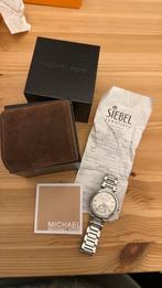 Michael Kors zilver kleur met strass steentjes, Sieraden, Tassen en Uiterlijk, Horloges | Dames, Overige merken, Staal, Ophalen of Verzenden
