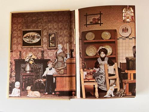 Vintage Boek Poppen en Poppenhuizen - Eileen King 1977, Verzamelen, Poppenhuizen en Toebehoren, Gebruikt, Overige typen, Ophalen of Verzenden