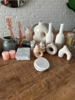 Woonaccessoires, kussens vaasjes etc zie fotos, Huis en Inrichting, Ophalen, Zo goed als nieuw, Overige kleuren, Minder dan 50 cm