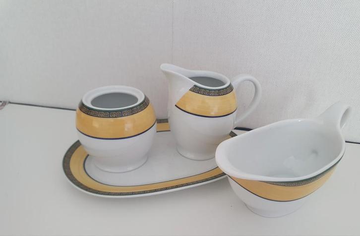 ATHENA ONTBIJT SERVIES, Huis en Inrichting, Keuken | Servies, Zo goed als nieuw, Overige typen, Overige stijlen, Porselein, Ophalen of Verzenden