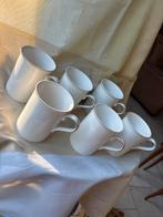 6 witte Theebekers Porselein met Gouden accenten China, Gebruikt, Ophalen of Verzenden, Effen, Kop(pen) en/of Schotel(s)