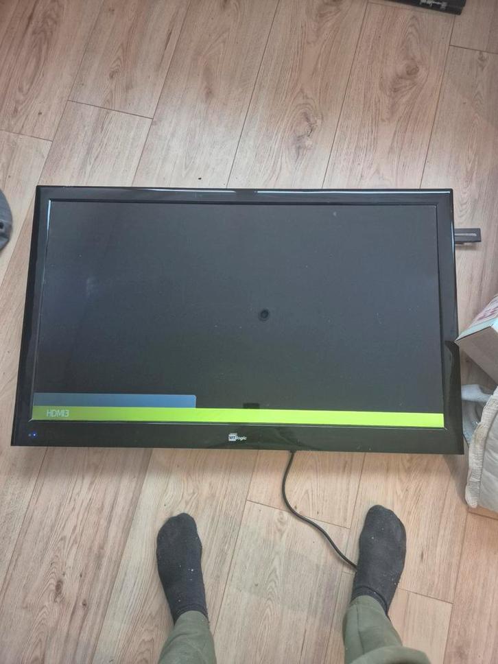 3D Smart LED TV - MT Logic, Audio, Tv en Foto, Televisies, Gebruikt, LED, 40 tot 60 cm, Full HD (1080p), Overige merken, 50 Hz