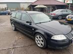 Volkswagen Passat Variant 2.3 V5 Comfortline Inruil Mogelijk, Auto's, Voorwielaandrijving, Electronic Stability Program (ESP)