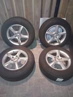 Winterbanden set 16inch voor VW Tiguan, Auto-onderdelen, Ophalen, 16 inch, Winterbanden, Band(en)