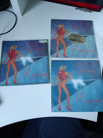 Roger Waters - Pros and Cons Hitchhiking 7 inch vinyl single beschikbaar voor biedingen