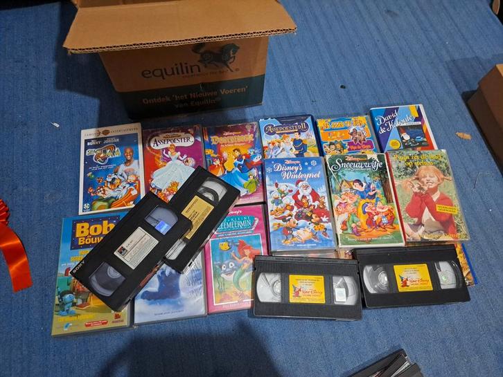 VHS Disney Klassiekers en Meer!, Spelcomputers en Games, Games | Nintendo NES, Ophalen