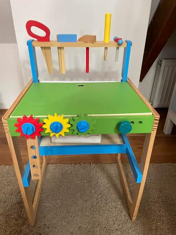 Speelgoed werkbank / ontwerptafel met accessoires  beschikbaar voor biedingen