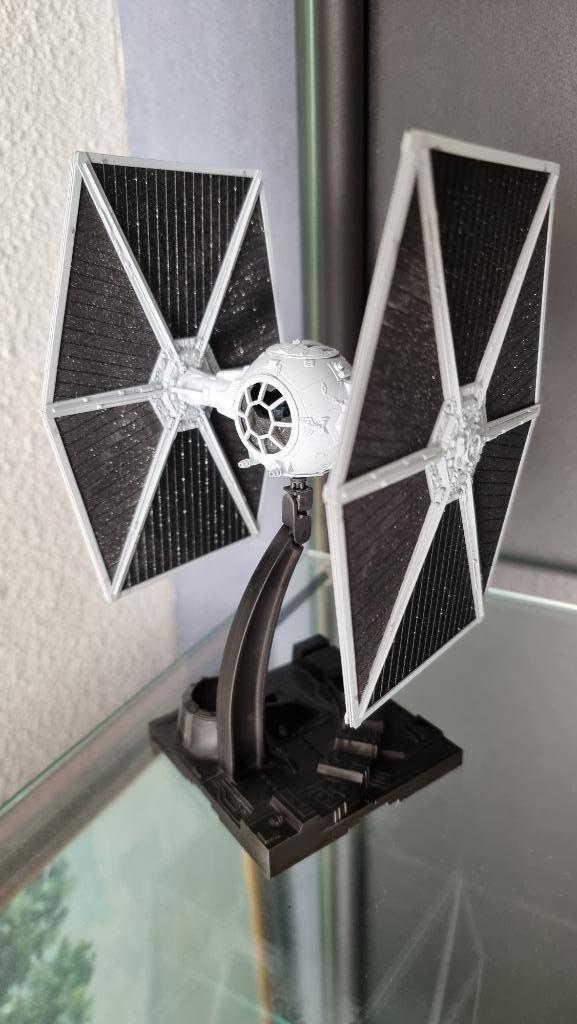 Tie Fighter model van Bandai 1/72, Verzamelen, Star Wars, Nieuw, Replica, Verzenden