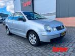 Volkswagen POLO, Voorwielaandrijving, Gebruikt, Zwart, Metallic lak