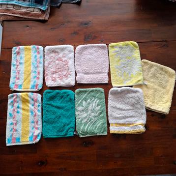 9 vintage washandjes  beschikbaar voor biedingen