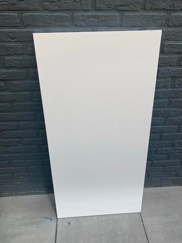 Ikea LINNMON bureaublad met poten beschikbaar voor biedingen