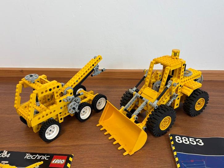 Lego technic 8034 takelwagen en 8853 shovel, Kinderen en Baby's, Speelgoed | Duplo en Lego, Zo goed als nieuw, Lego, Complete set