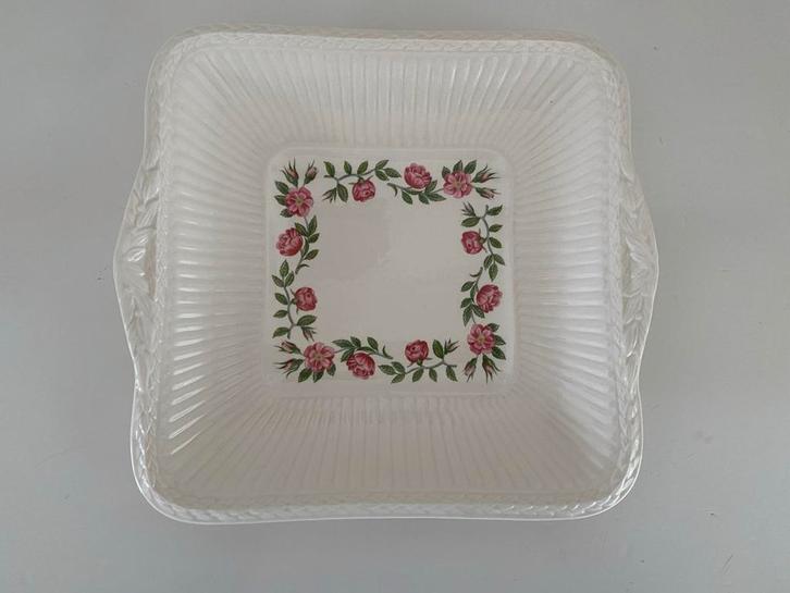 Wedgwood Rosalind Serveerschaal of presenteerschaal, Huis en Inrichting, Woonaccessoires | Schalen en Manden, Gebruikt, Schaal