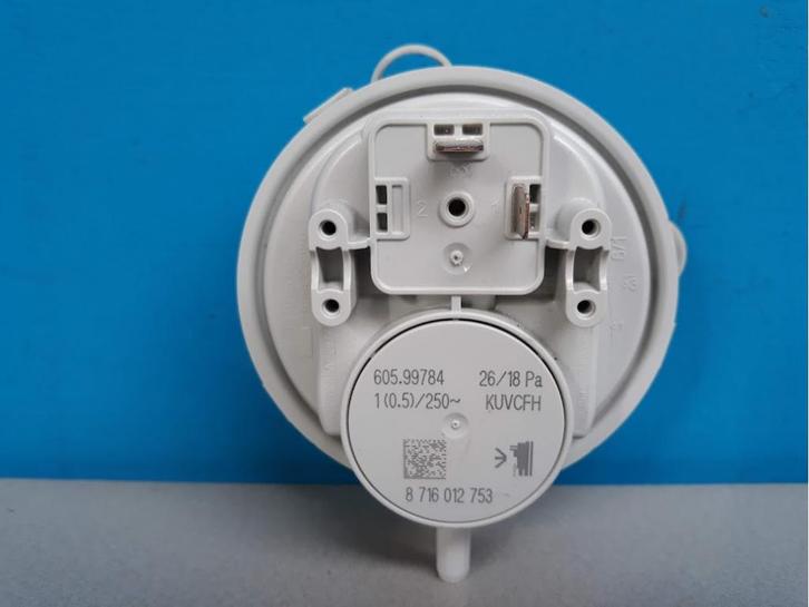 Luchtdrukschakelaar Bosch ZWE 24-5 MFA 26/18PA, Doe-het-zelf en Verbouw, Verwarming en Radiatoren, Gebruikt, Cv-ketel of Combi-ketel