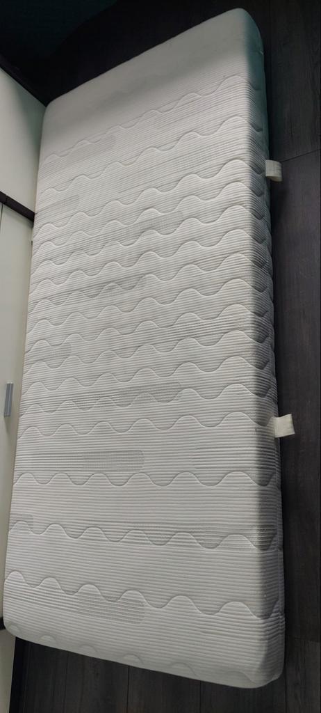 Zgan 2 Matrassen 90cm-200cm - Silver Foam Deluxe, Huis en Inrichting, Slaapkamer | Matrassen en Bedbodems, Gebruikt, Matras, 90 cm