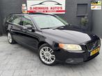 Volvo V70 3.2 Summum V6 *NETTE EN VOLLE AUTO*, Auto's, 238 pk, 1622 kg, Zwart, 92 €/maand