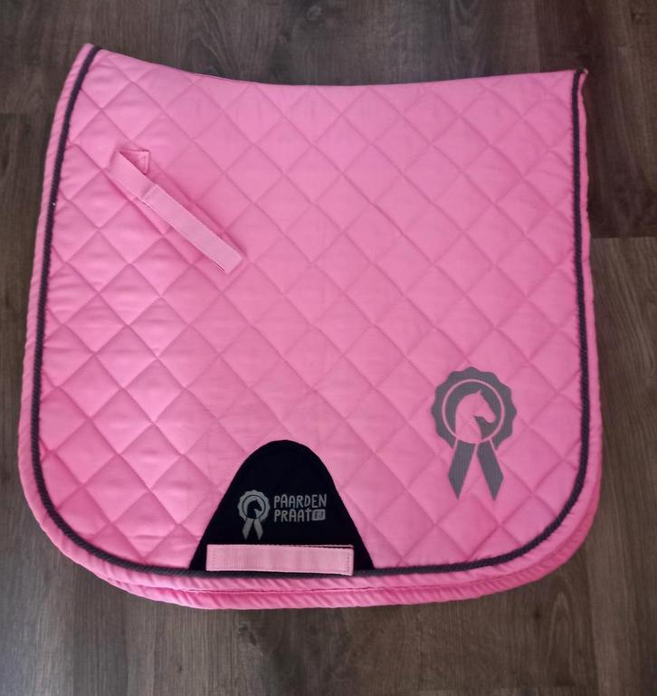 Paardenpraat TV dressuur dekje full, Dieren en Toebehoren, Paarden en Pony's | Dekens en Dekjes, Zo goed als nieuw, Dekje, Ophalen of Verzenden