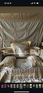 Henna deco mobra velvet beige goud, Kleding | Dames, Trouwkleding en Trouwaccessoires, Ophalen of Verzenden, Zo goed als nieuw