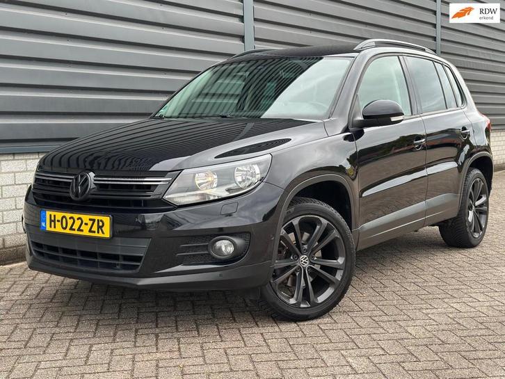 Volkswagen Tiguan 1.4 TSI Easyline Navi Cruise nieuwe kettin, Auto's, Volkswagen, Bedrijf, Te koop, Tiguan, ABS, Airbags, Airconditioning