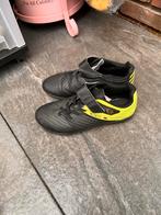 Voetbalschoenen - Maat Onbekend, Ophalen of Verzenden, Gebruikt, Schoenen
