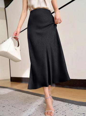 YesStyle Korean fashion zwarte midi rok maat L beschikbaar voor biedingen
