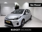 Toyota Yaris 1.5 Full Hybrid Aspiration, Auto's, Gebruikt, 4 cilinders, 49 €/maand, Bedrijf
