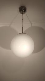 Glazen bollamp melkglas, Huis en Inrichting, Lampen | Hanglampen, Ophalen of Verzenden, Gebruikt, Glas, Minder dan 50 cm