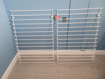Metalen wandrek wit 2 stuks  beschikbaar voor biedingen